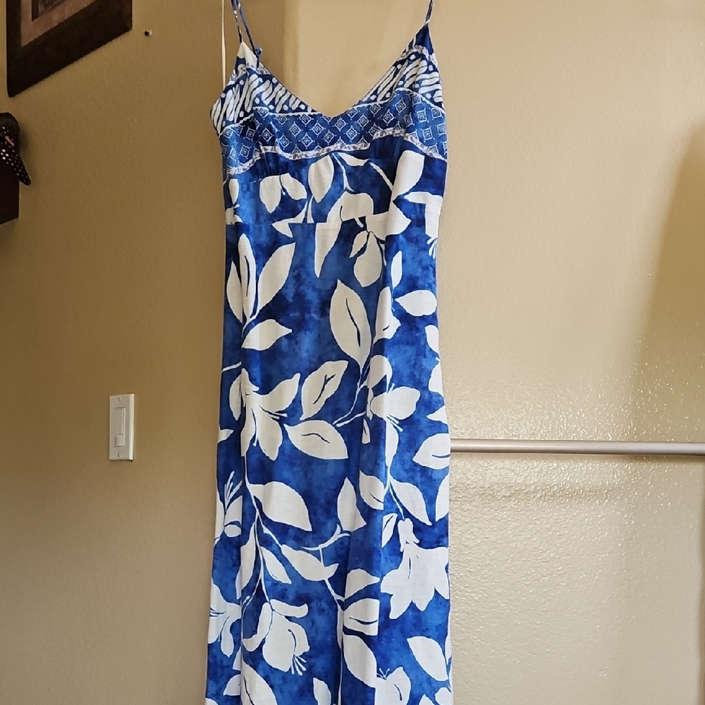 Zara Blue and White Floral Slip Dress